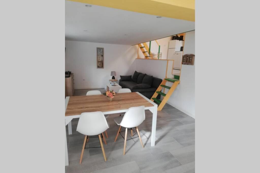 Copacabana La Fere 外观 照片